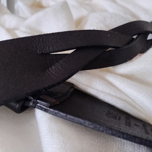 Frye | D-Ring Braided Genuine Leather Buckle Belt in Black - Picture 7 of 16